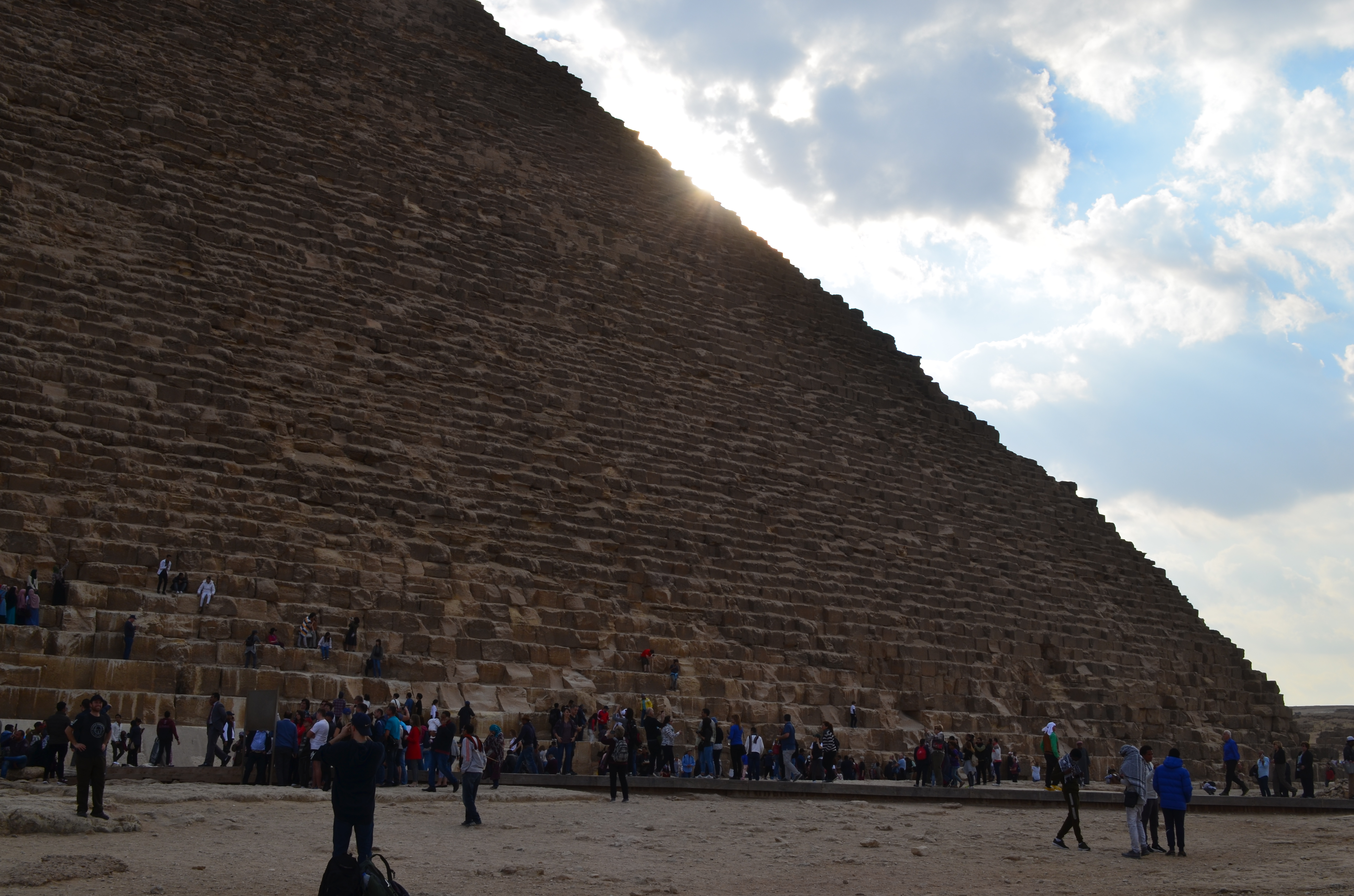 ./2018/16 - Egypt/03 - Pyramids/DSC_0233.JPG